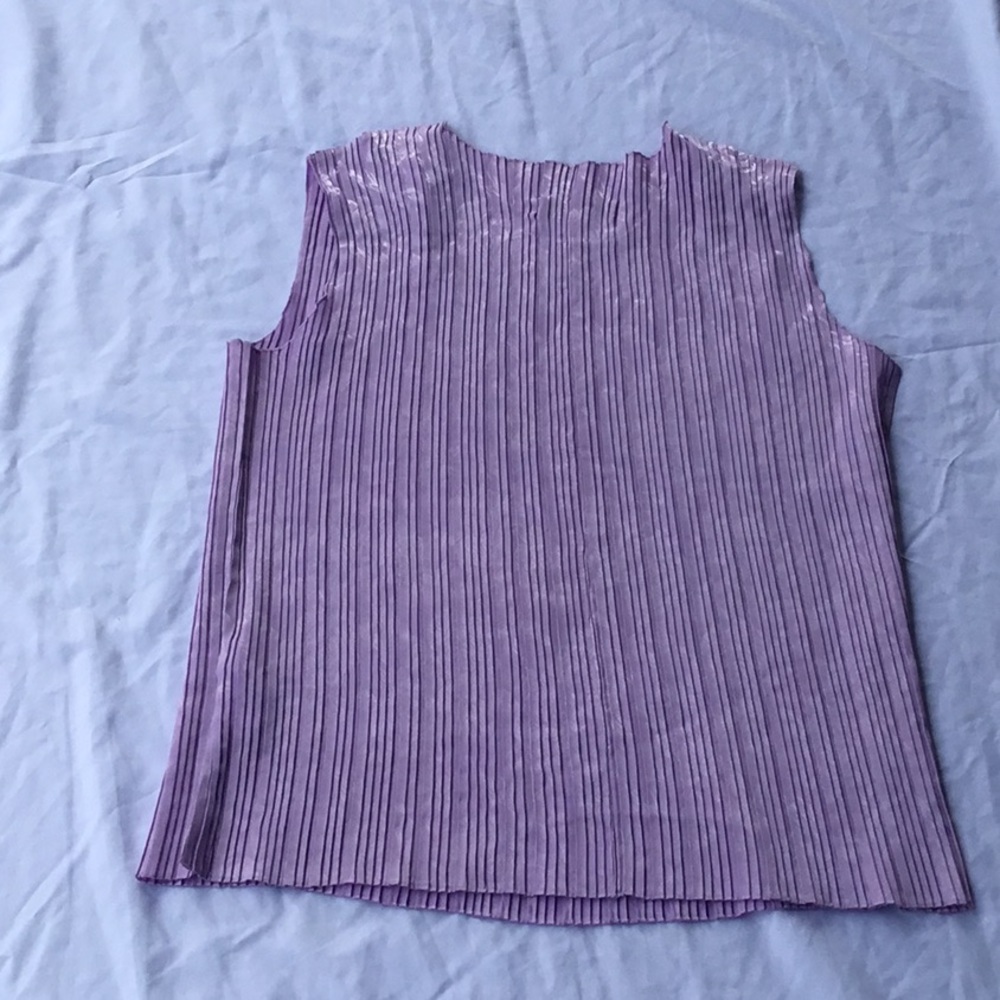 SHIRTS - Picture 2 of 11